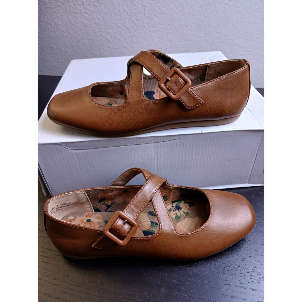 b.o.c. Women Tan Brown Crisscross Mary Jane Flats Square Toe BC0044416 Size 7M - Picture 5 of 9